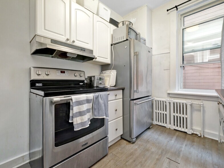 More Photos Of 342 Frank St, Ottawa Apartments For Sale