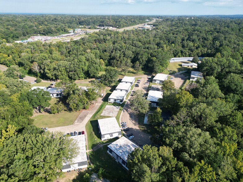 More Photos Of 780 Highway 61 N, Vicksburg Apartments For Sale