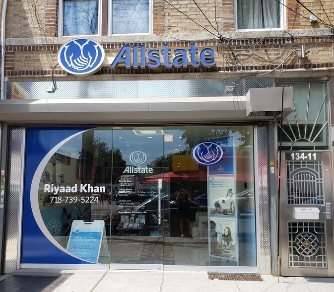 More Photos Of 13411 Liberty Ave, South Richmond Hill Storefront Retail Residential For Sale