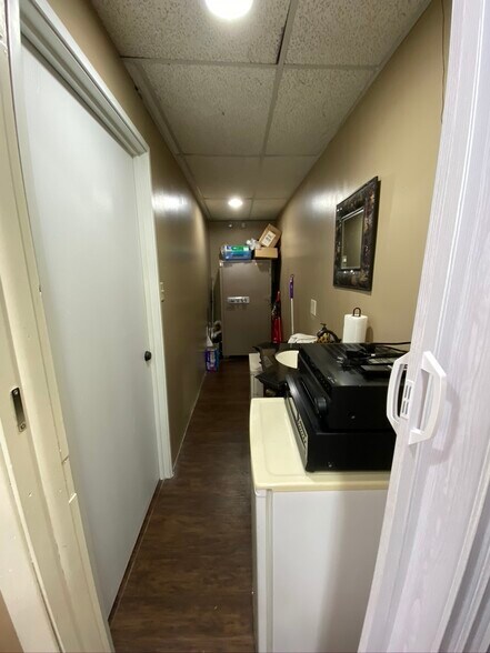 More Photos Of 270 Regency Ridge Dr, Dayton Office For Lease