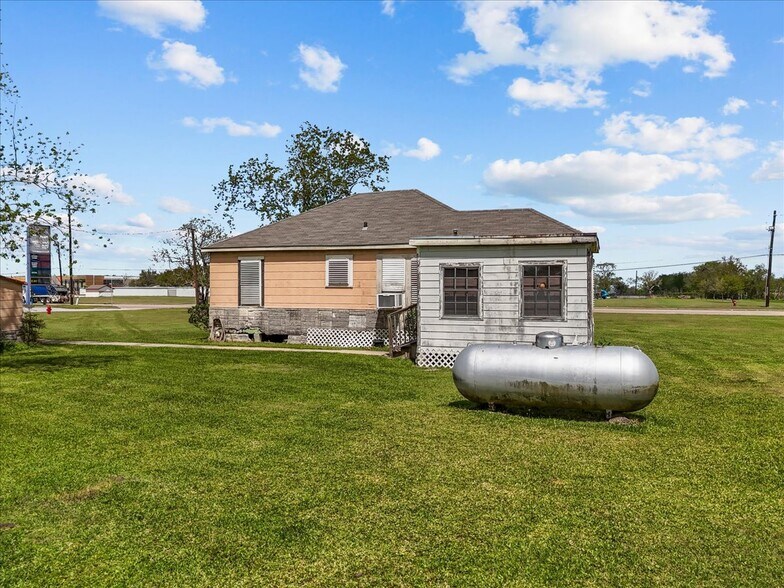 More Photos Of 11703 FM 1764 Rd, Santa Fe Land For Sale