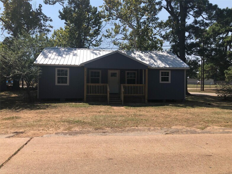 More Photos Of , Willis Land For Sale