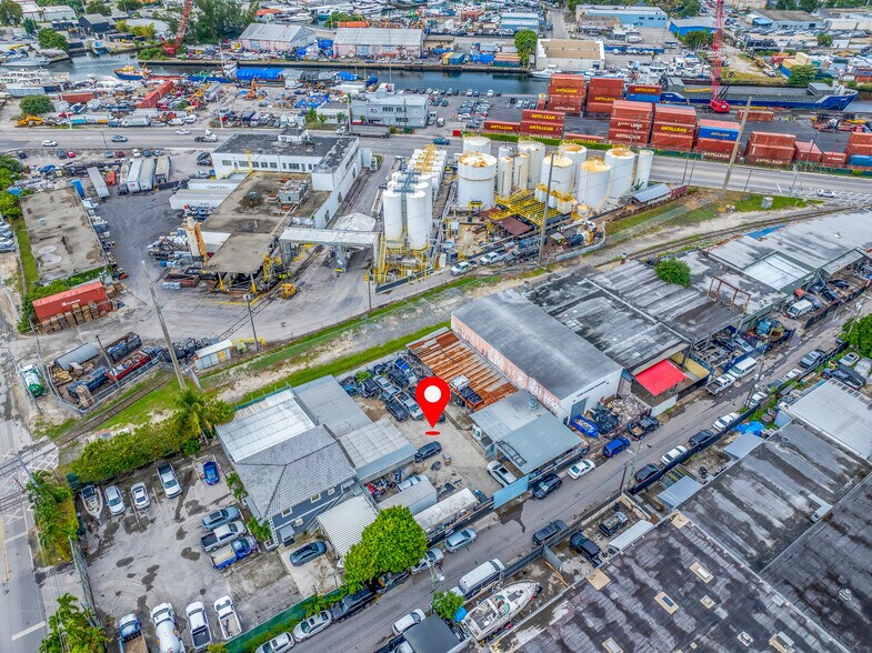 More Photos Of 3020 NW 23rd Ter, Miami General Retail For Sale