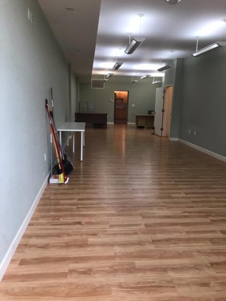 More Photos Of 6721 13th Ave, Brooklyn Office For Sale