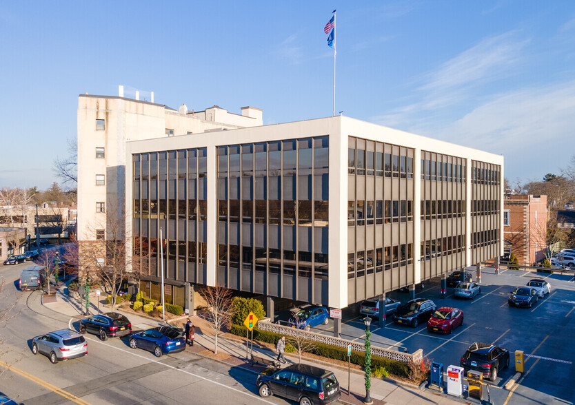 Primary Photo Of 1890 Palmer Ave, Larchmont Office For Lease