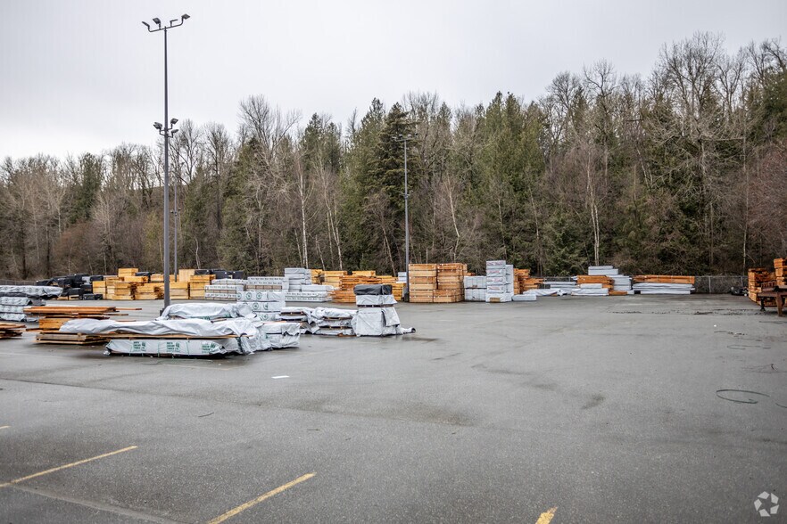 More Photos Of 1225 Riverside Rd, Abbotsford Land For Lease