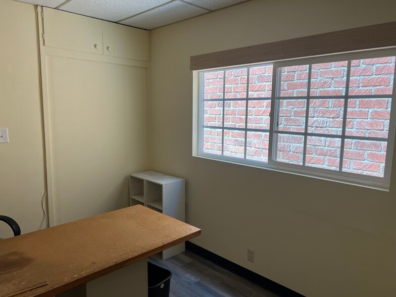 More Photos Of 12467 W Washington Blvd, Los Angeles Storefront Retail Office For Sale