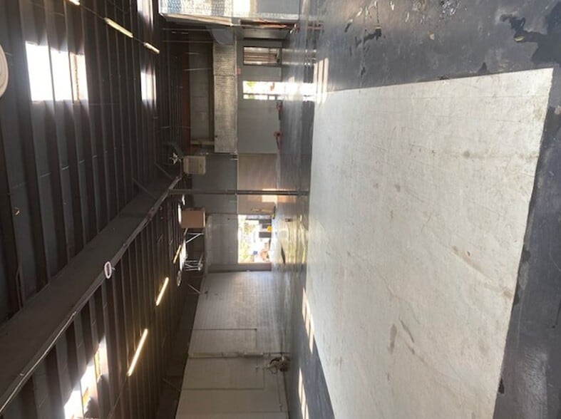 More Photos Of 505 Nucla Way, Aurora Warehouse For Lease