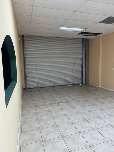 More Photos Of 3894 Mannix Dr, Naples Light Manufacturing For Sale