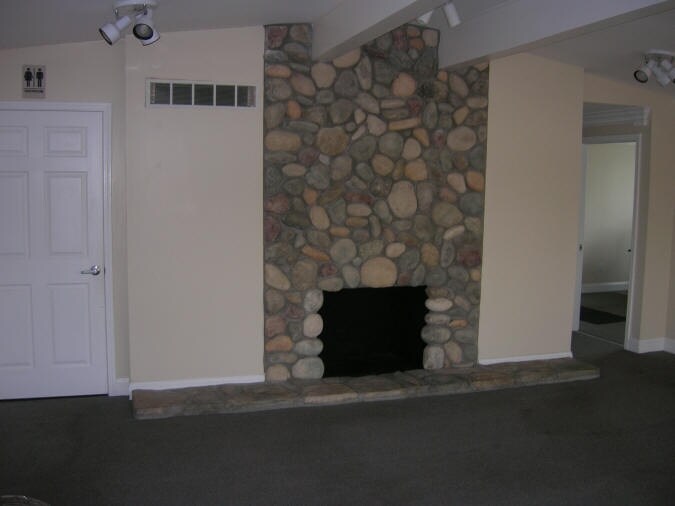 More Photos Of 2020 Dixie Hwy, Waterford Freestanding For Lease