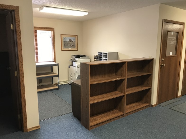 More Photos Of 707 W 11th St, Sioux Falls Coworking Space