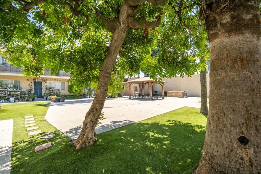 More Photos Of 1127 E Garvey Ave N, West Covina Apartments For Sale