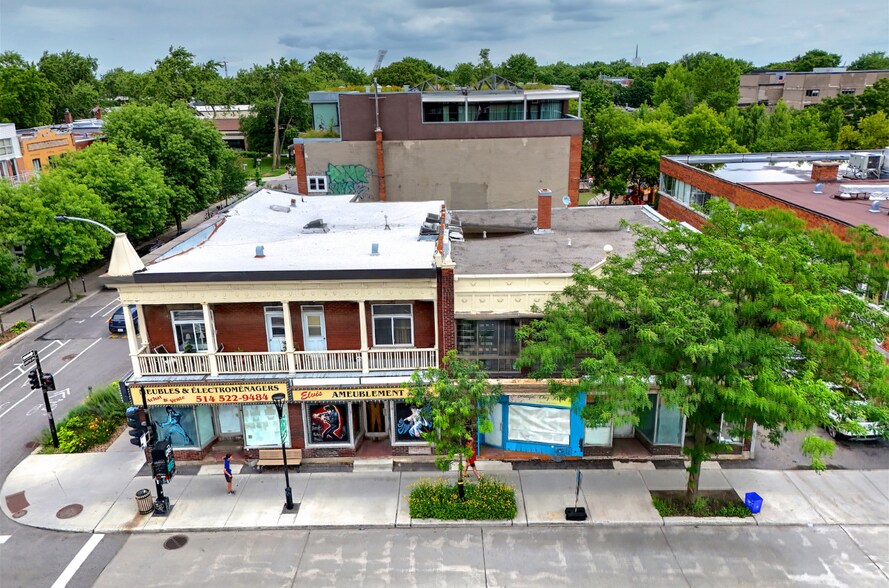 More Photos Of 4349 Av Papineau, Montréal Land For Sale