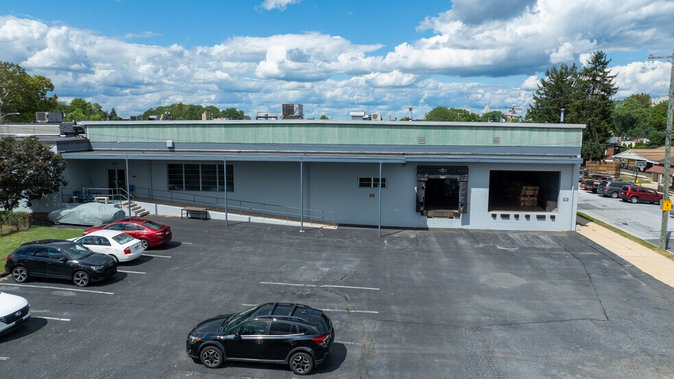 More Photos Of 345 Morgantown Rd, Reading Warehouse For Lease