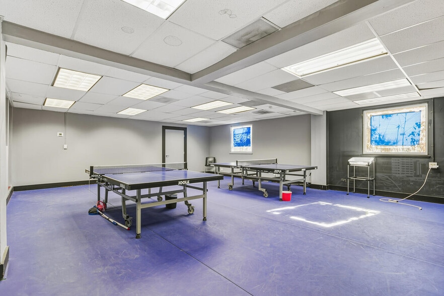 More Photos Of 1559 S Broadway, Denver Storefront Retail Office For Sale