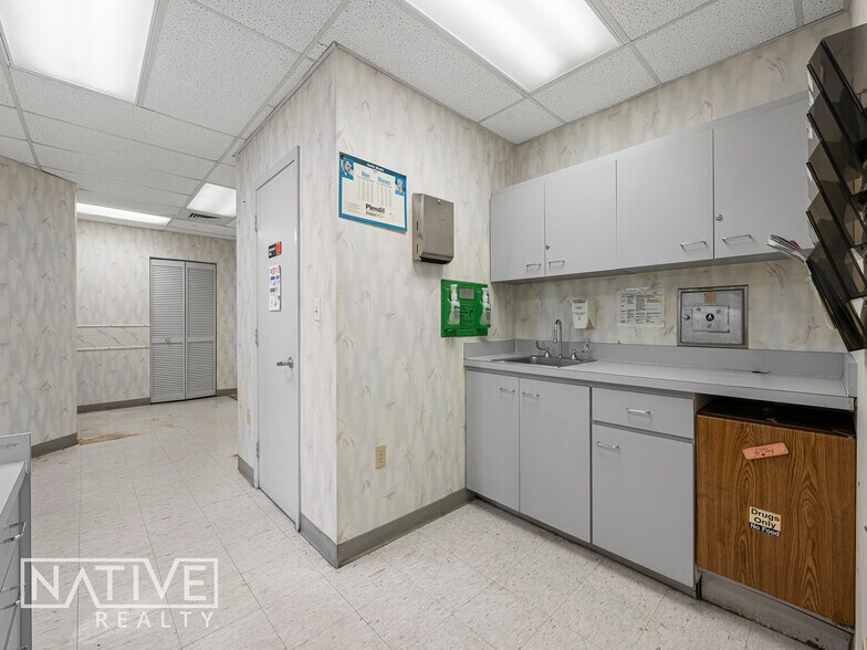 More Photos Of 3700-4032 N Ocean Blvd, Fort Lauderdale Unknown For Lease