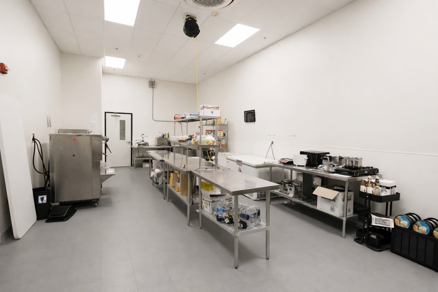 More Photos Of , Baltimore Unknown For Sale