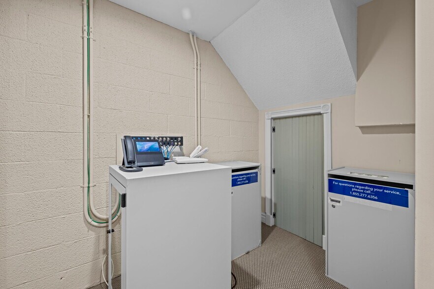 More Photos Of 207 N Water St, Elizabeth City Office For Sale