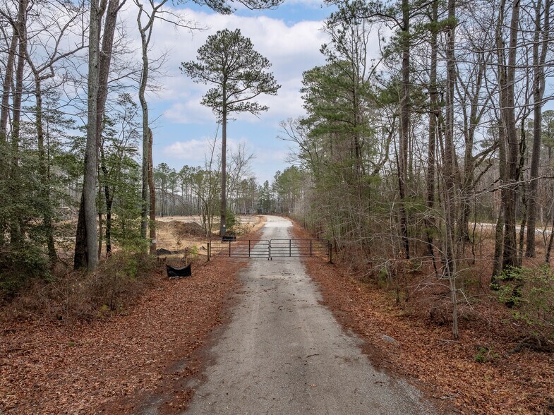 Primary Photo Of 6685 Short Ln, Gloucester Land For Sale