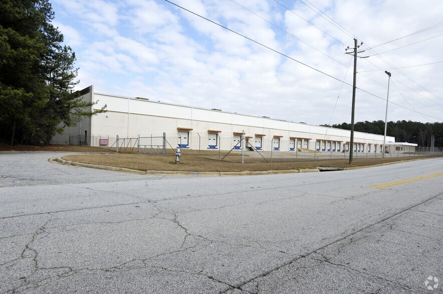 More Photos Of 1260 Southern Rd, Morrow Warehouse For Lease