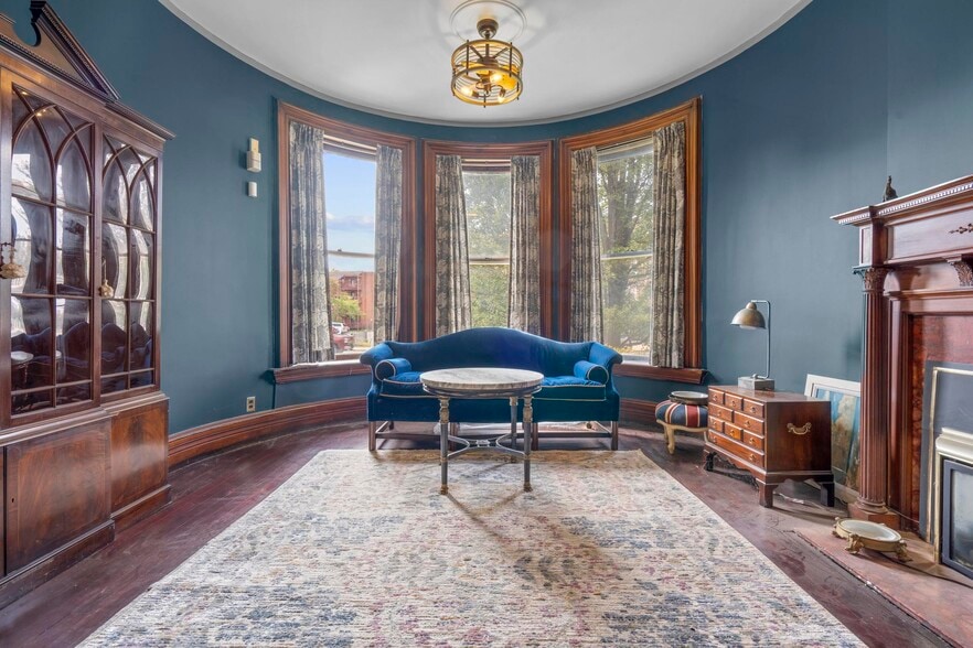 More Photos Of 4 Wethersfield Ave, Hartford Loft Creative Space For Sale