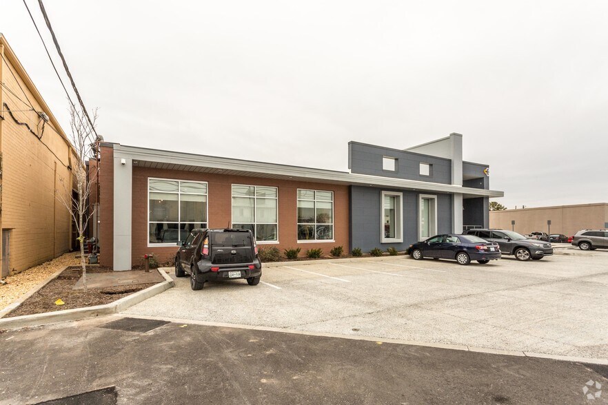 More Photos Of 2963 Sidco Dr, Nashville Office For Lease