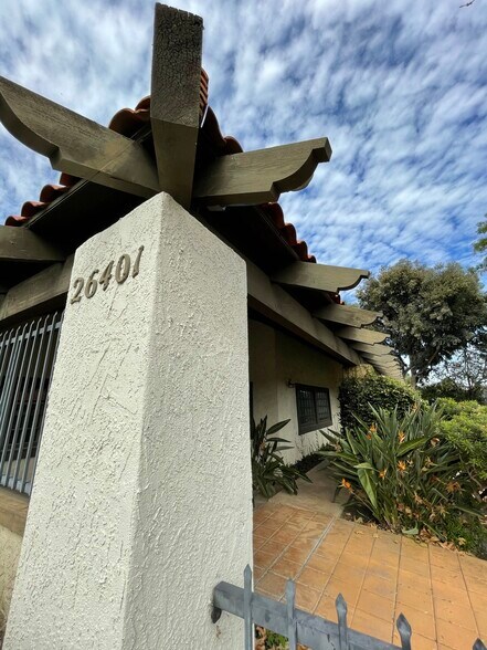 More Photos Of 26401 Calle Rolando, San Juan Capistrano Light Distribution For Lease
