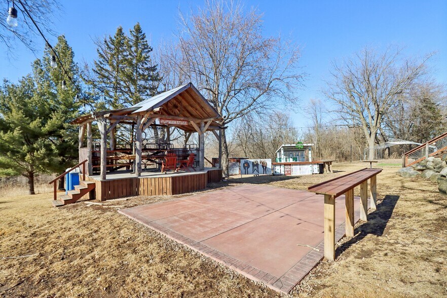 More Photos Of W11070 Hwy 16 & 60, Columbus Restaurant For Sale