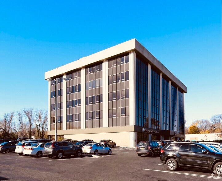 More Photos Of 35 E Grassy Sprain Rd, Yonkers Office For Lease