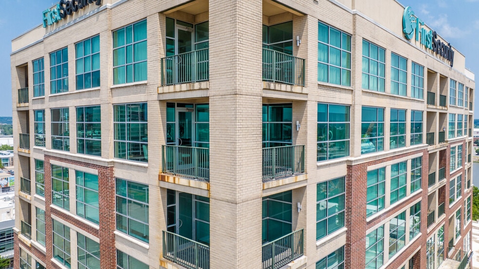 More Photos Of 521 President Clinton Ave, Little Rock Office Residential For Sale