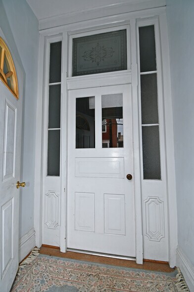 More Photos Of 15 S 14th St, Pittsburgh Multifamily For Sale