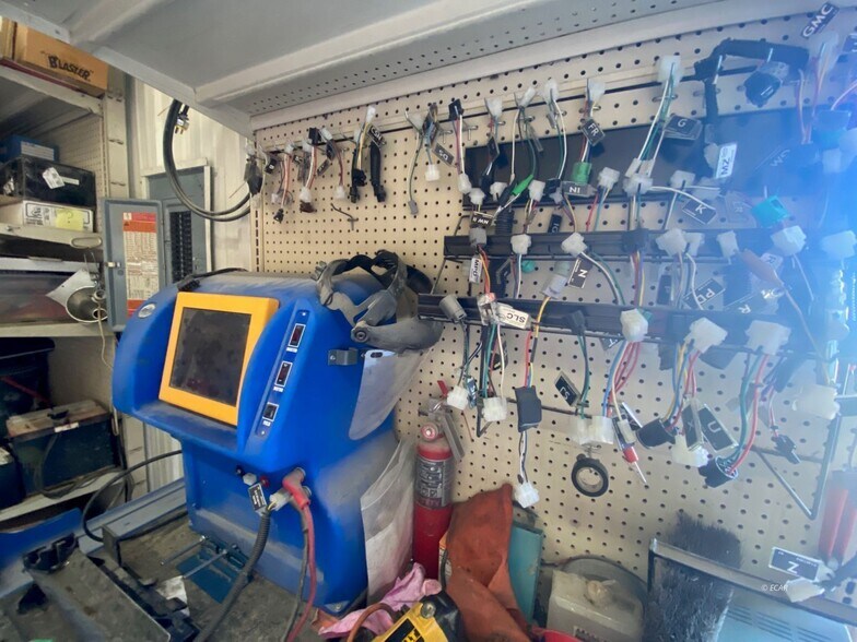 More Photos Of 631 Humboldt Ave, Wells Storefront Retail Office For Sale