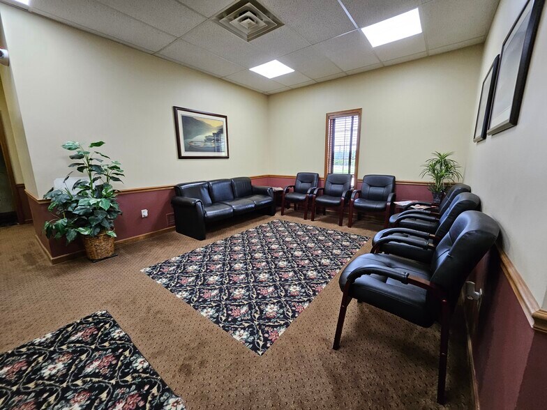 More Photos Of 2745 Nesbitt Ave, Akron Loft Creative Space For Sale