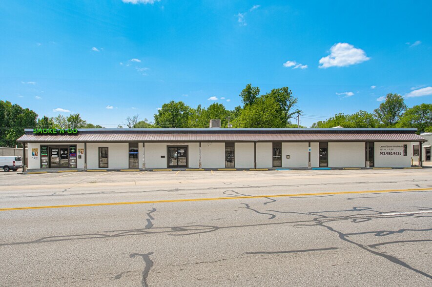 More Photos Of 12119 Johnson Dr, Shawnee Storefront For Sale