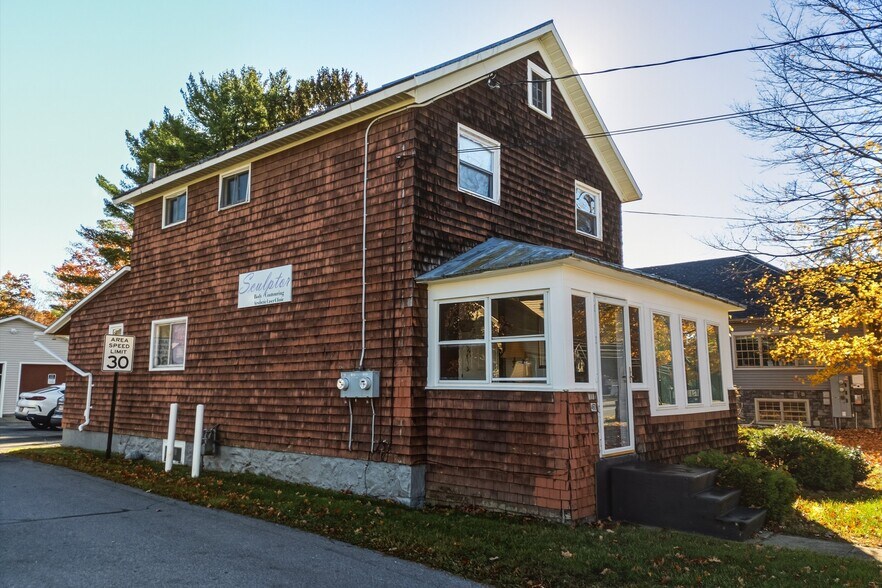 More Photos Of 460 Maple Ave, Saratoga Springs Storefront Retail Residential For Lease