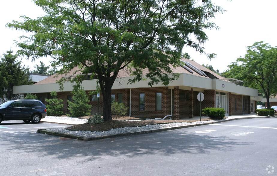 More Photos Of 8926 Woodyard Rd, Clinton Medical For Lease