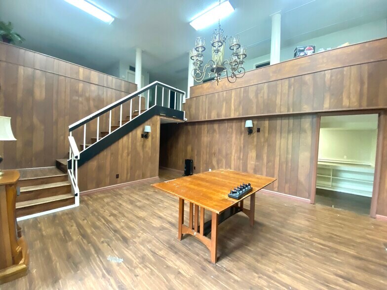 More Photos Of 78 Ash St, Calvert City Office For Sale