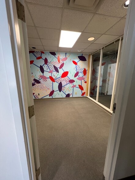 More Photos Of 132 Mitchell St SW, Atlanta Storefront Retail Office For Lease