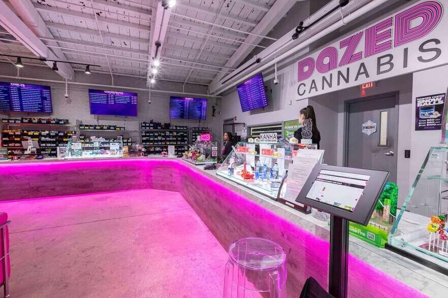 More Photos Of 56-B Jackson St, Holyoke Manufacturing For Sale