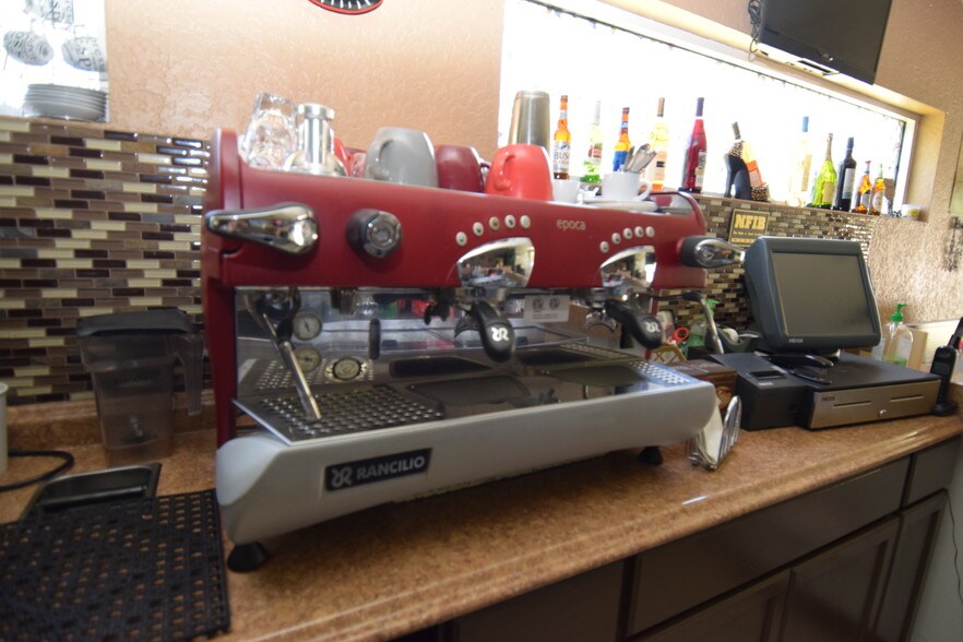 More Photos Of 9576 N Citrus Springs Blvd, Citrus Springs Restaurant For Lease