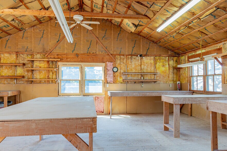 More Photos Of 15 Epps St, Portland Storefront For Sale