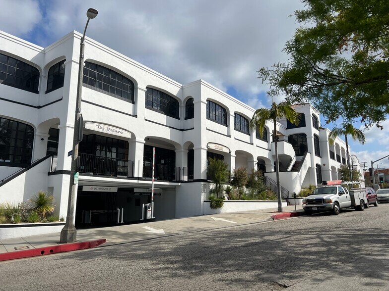 More Photos Of 15200 W Sunset Blvd, Pacific Palisades Office For Lease