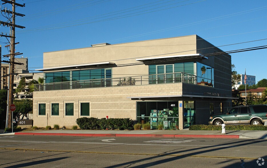 More Photos Of 401 Old Newport Blvd, Newport Beach Medical For Lease