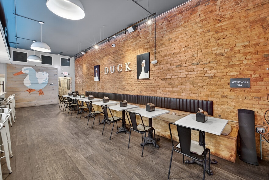 More Photos Of 20 S Main St, Greenville Storefront Retail Office For Lease