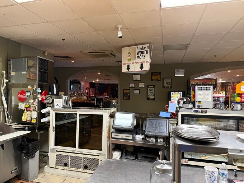 More Photos Of 421 Penn Ave, West Reading Restaurant For Lease