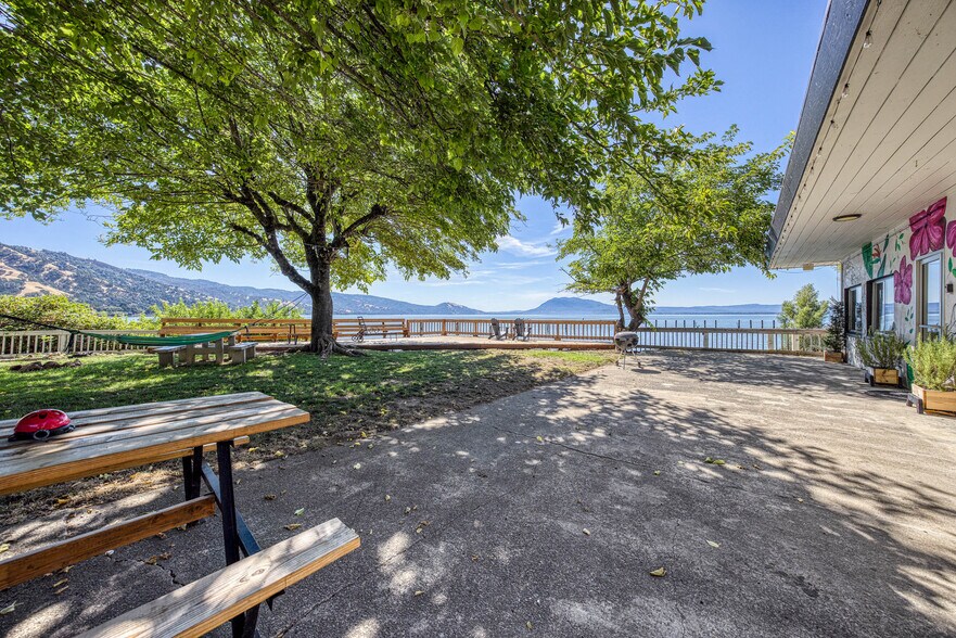 More Photos Of 2985 Lakeshore Blvd, Upper Lake Manufactured Housing Mobile Home Park For Sale