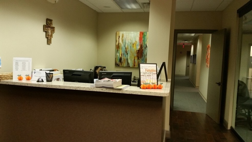 More Photos Of 5745 Essen Ln, Baton Rouge Office For Lease