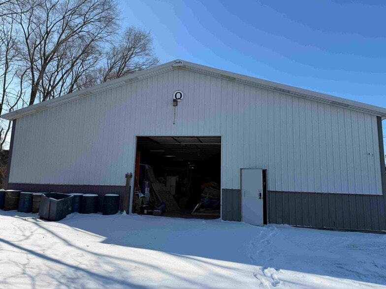More Photos Of 40 Midland Ave, Rockdale Warehouse For Lease