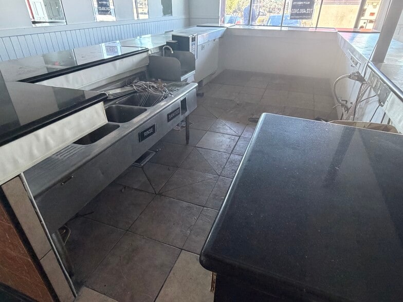 More Photos Of 2625 E Tropicana Ave, Las Vegas Storefront For Lease