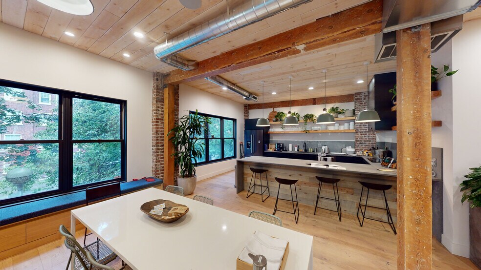 More Photos Of 2131-2137 2nd Ave, Seattle Office For Lease